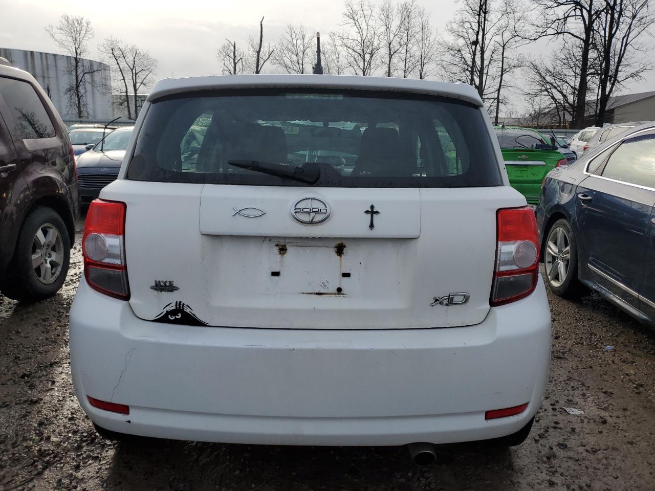 2010 Scion xD - Image 6