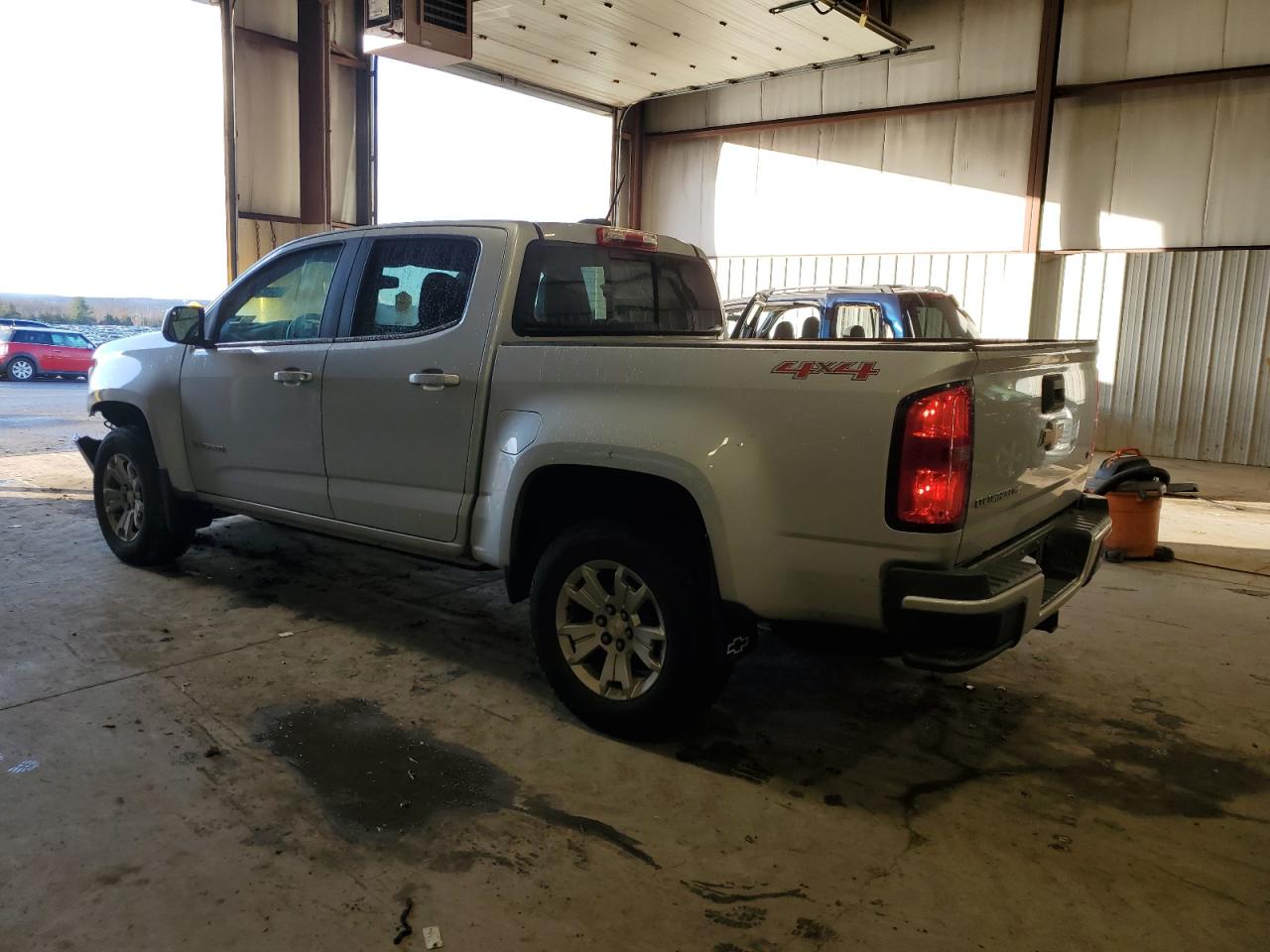 VIN 1GCGTCENXH1293682 2017 CHEVROLET COLORADO no.2