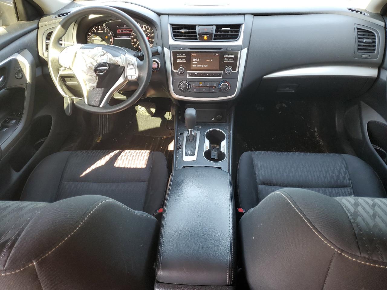 2018 Nissan Altima - Image 8