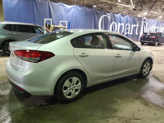  KIA FORTE 2017 Srebrny