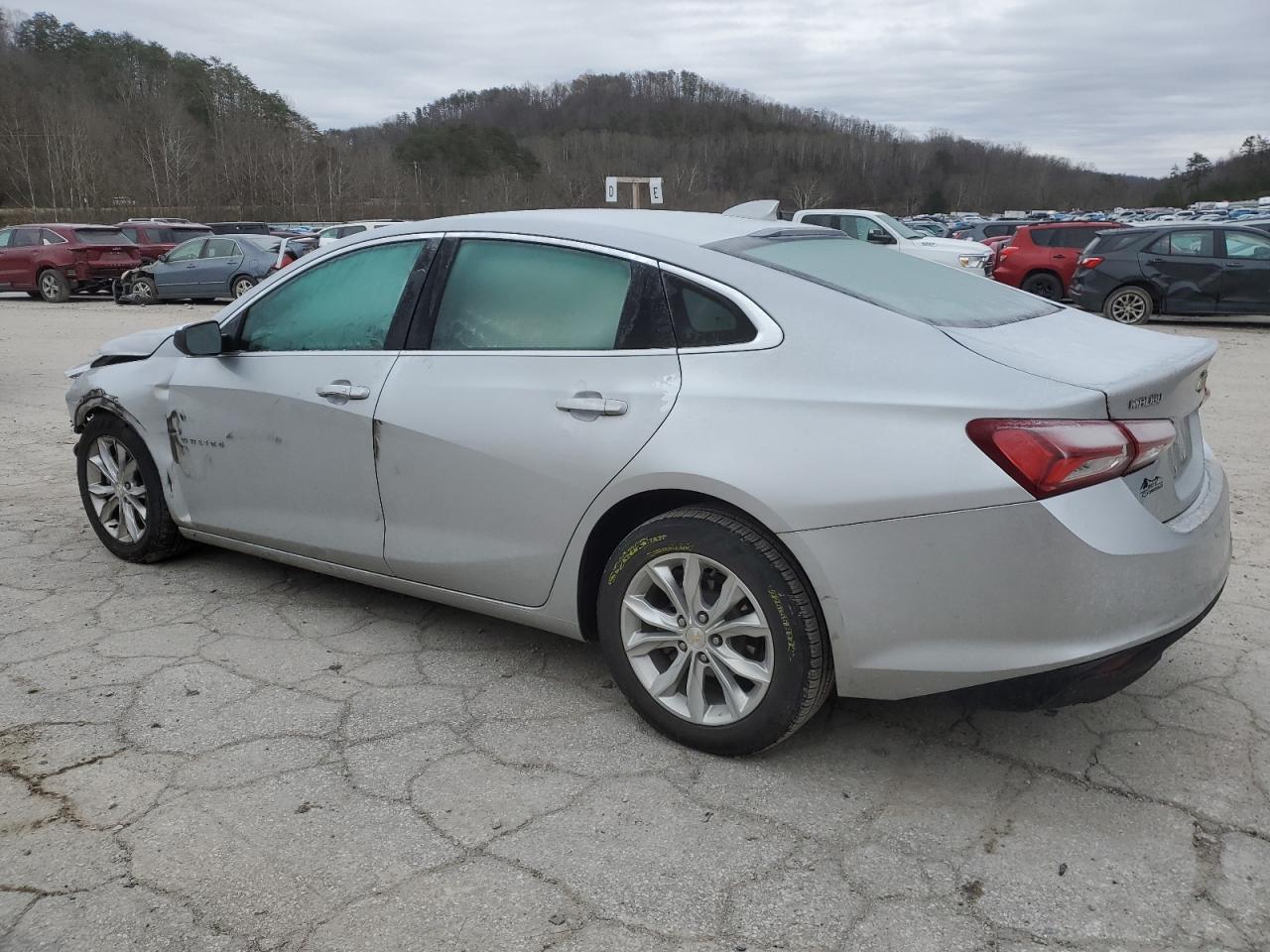 2020 Chevrolet Malibu - Image 2