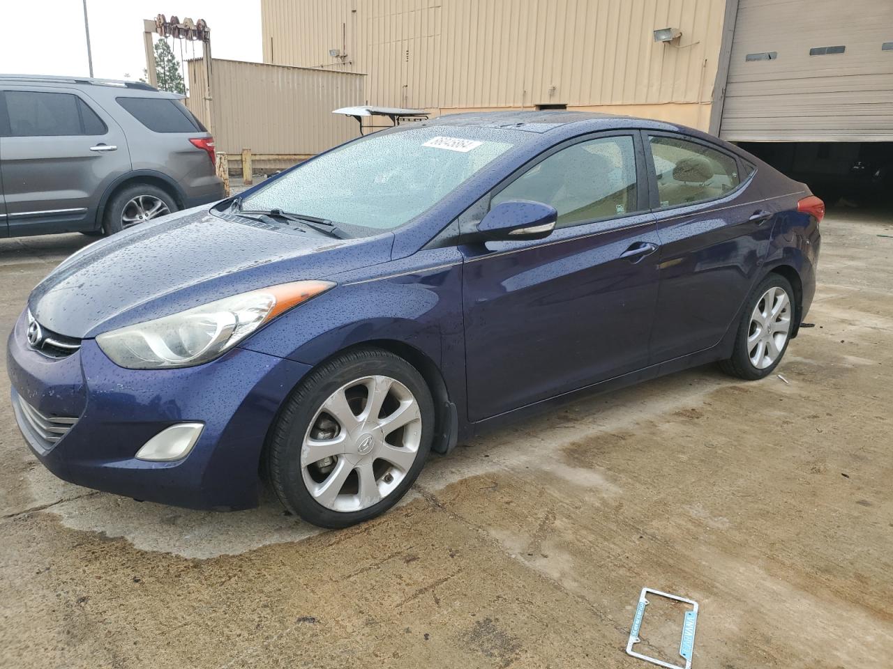 VIN 5NPDH4AE8DH196581 2013 HYUNDAI ELANTRA no.1