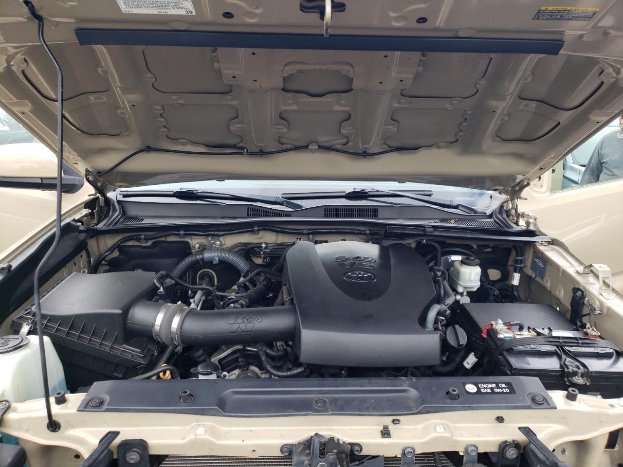 2017 Toyota Tacoma - Image 12