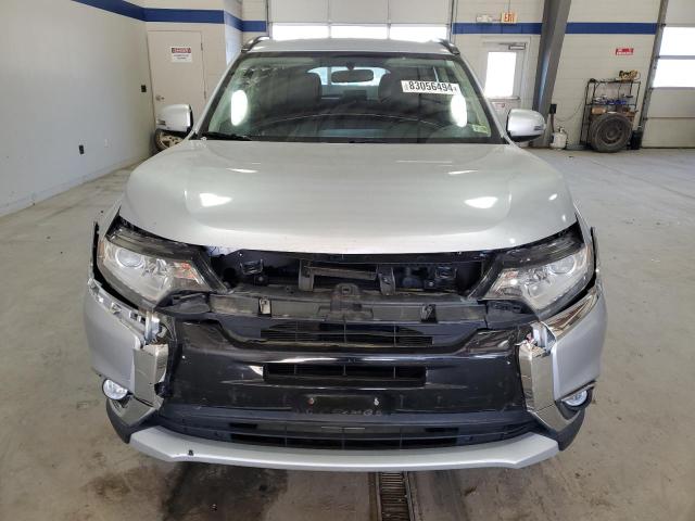  MITSUBISHI OUTLANDER 2016 Сріблястий