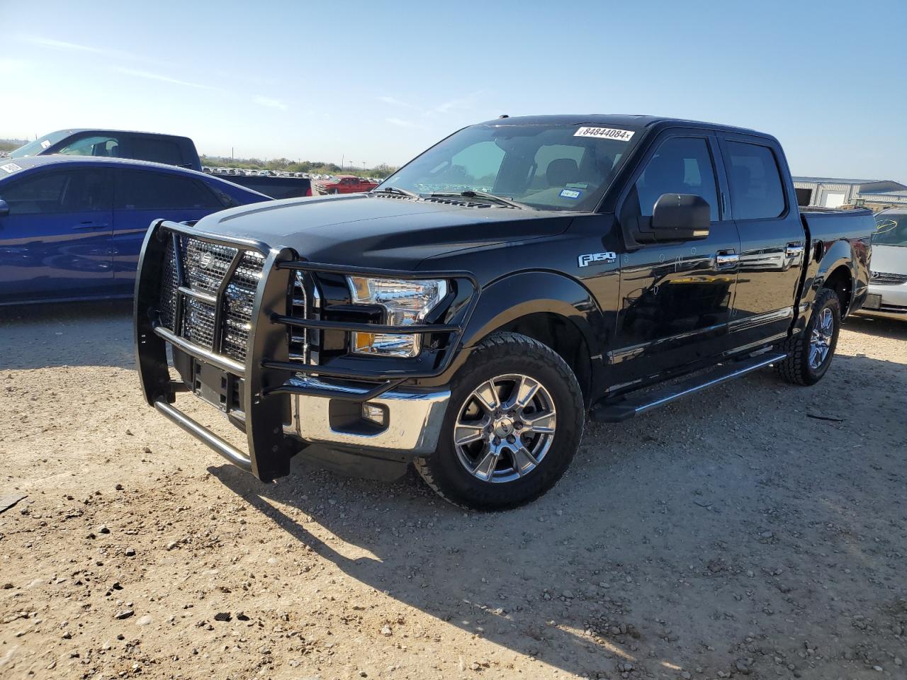 VIN 1FTEW1CF4GKF10022 2016 FORD F-150 no.1