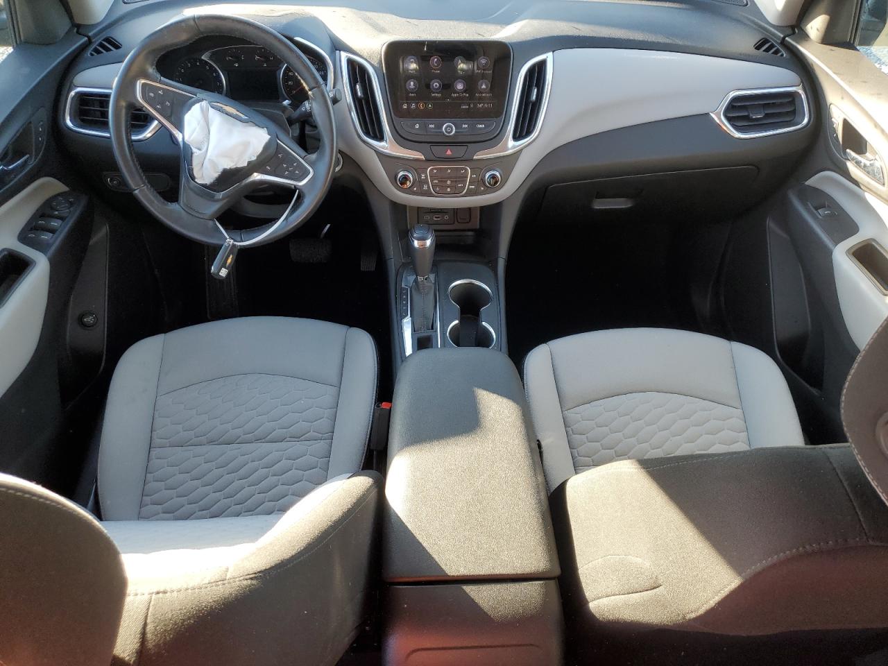 2019 Chevrolet Equinox - Image 8