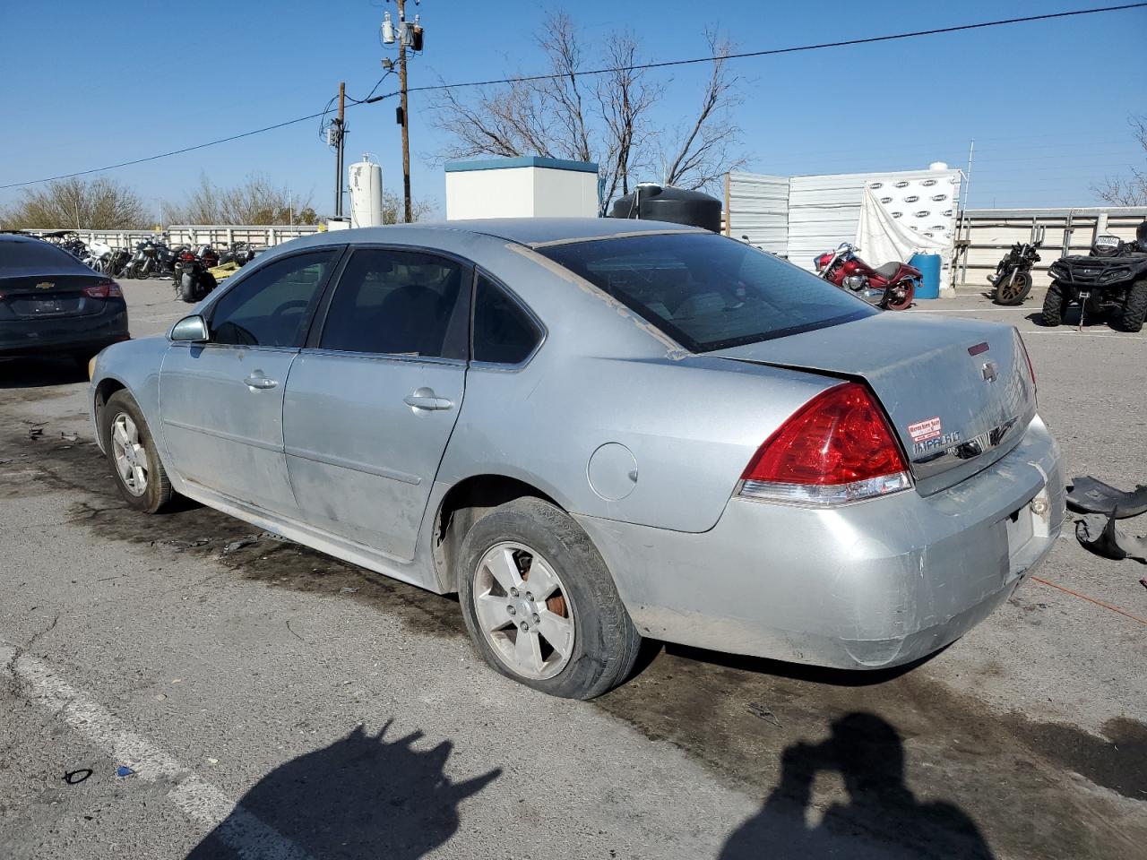 2010 Chevrolet Impala - Image 2