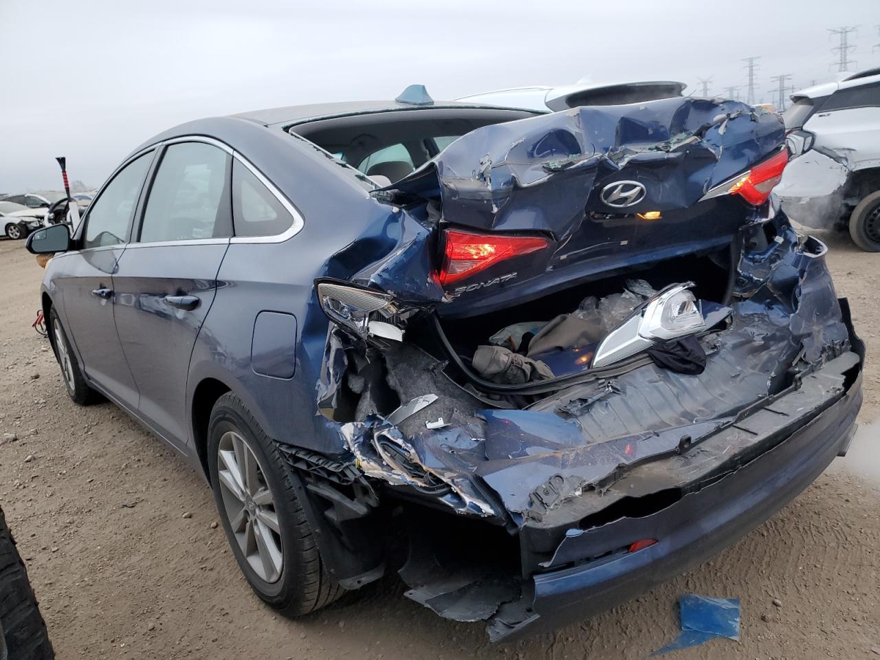 2017 Hyundai Sonata - Image 2