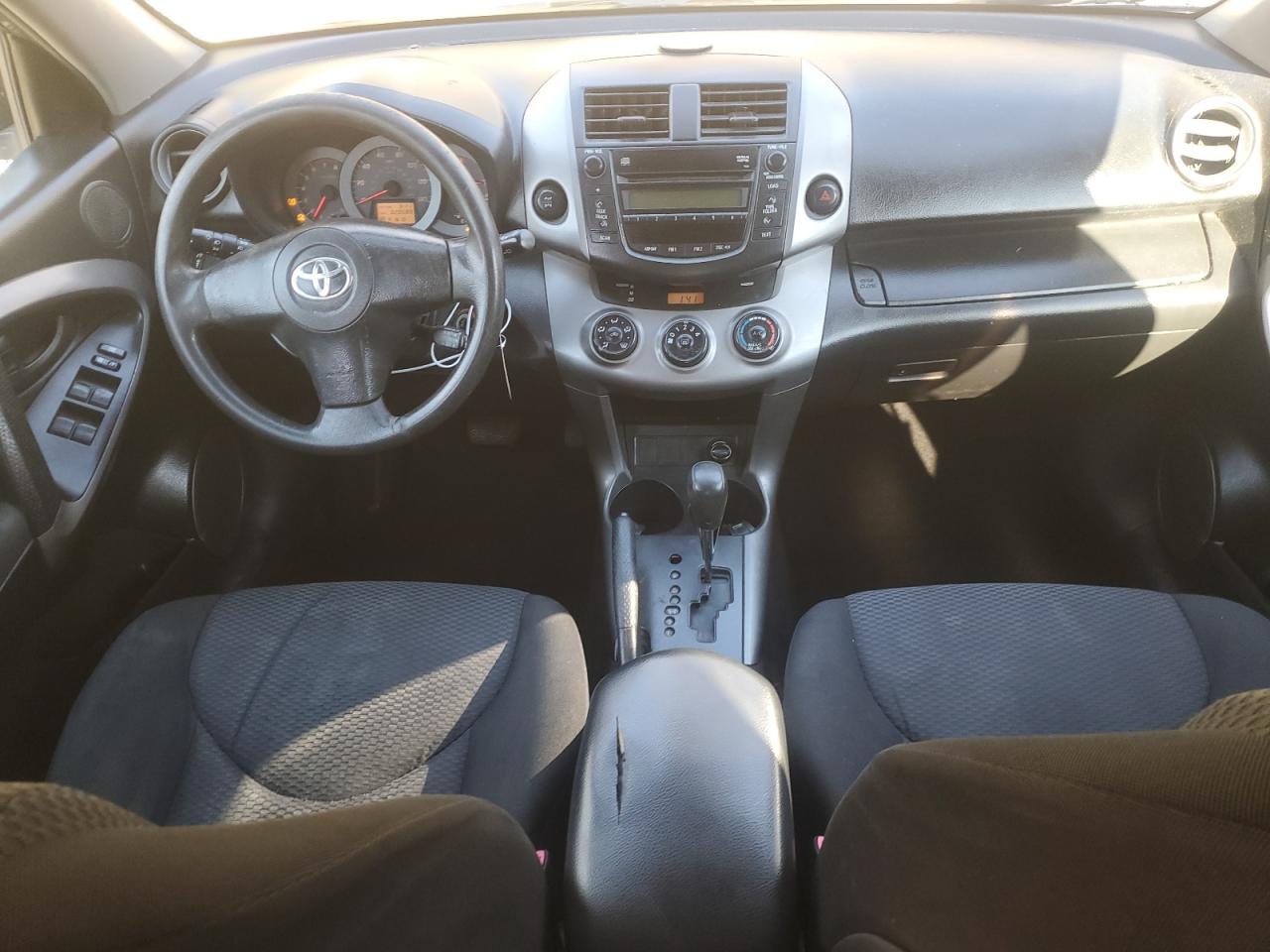 2008 Toyota Rav4 Sport VIN: JTMBD32V985145043 Lot: 86989374