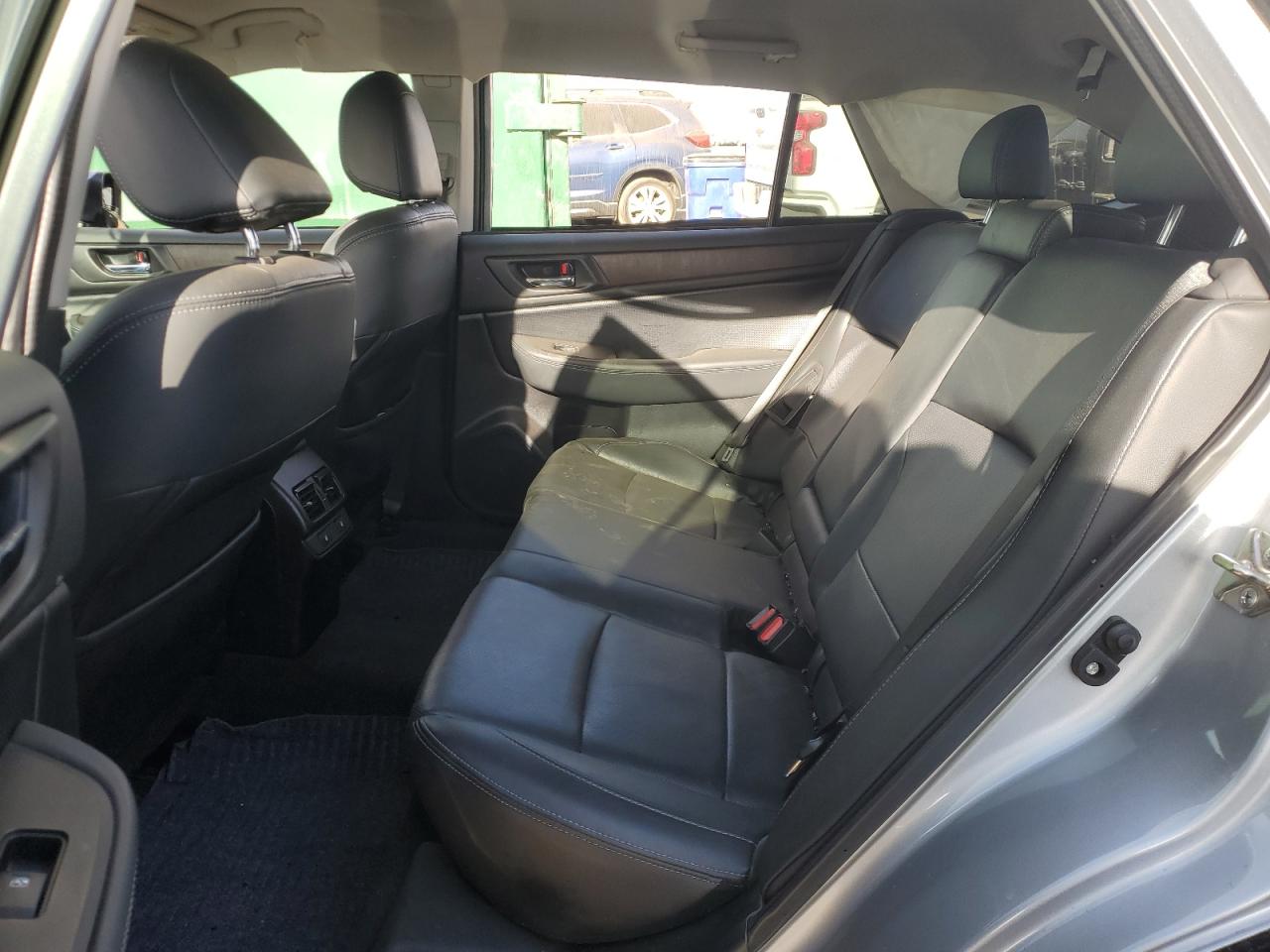 2016 Subaru Outback - Image 10