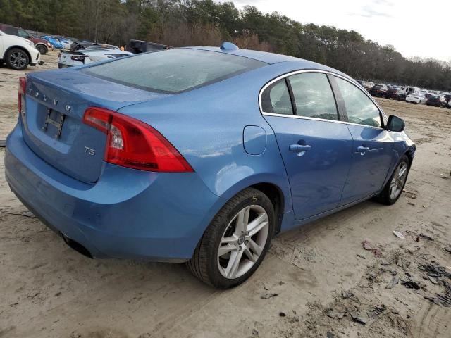  VOLVO S60 2015 Granatowy