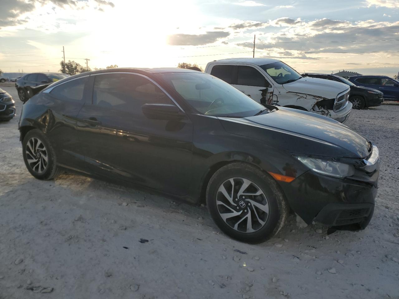 2017 Honda Civic - Image 4