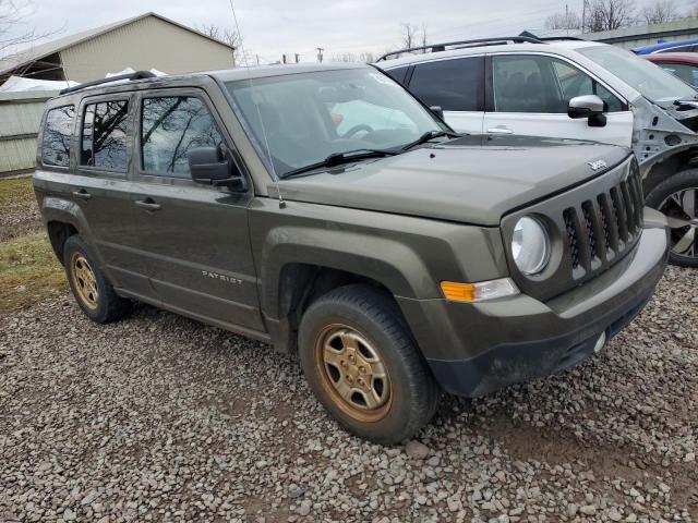  JEEP PATRIOT 2016 Zielony