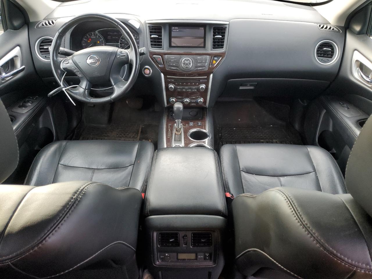 2014 Nissan Pathfinder - Image 8