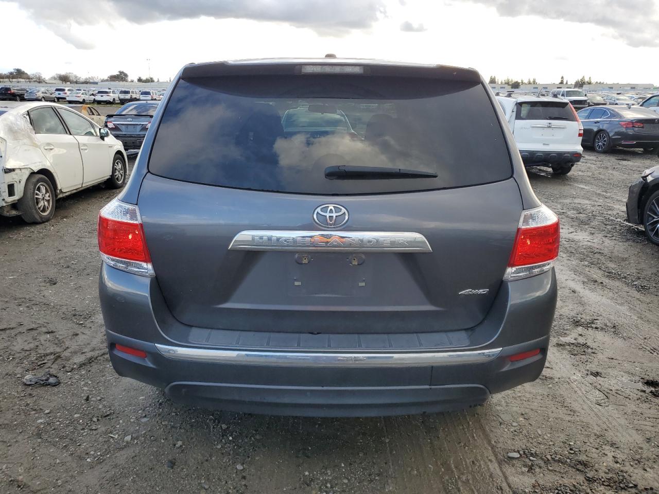 2012 Toyota Highlander Base VIN: 5TDBK3EH3CS118645 Lot: 82599604