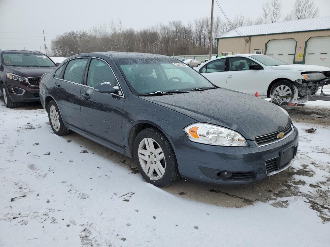 2011 Chevrolet Impala - Image 4