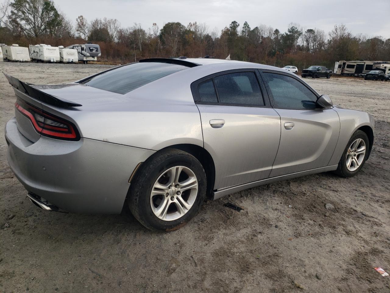 VIN 2C3CDXBG8FH856983 2015 DODGE CHARGER no.3