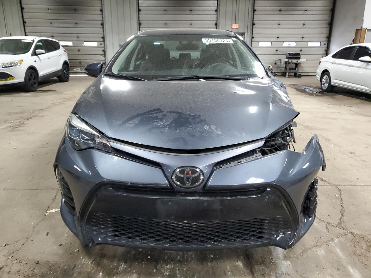 VIN 2T1BURHE7JC019735 2018 TOYOTA COROLLA no.5