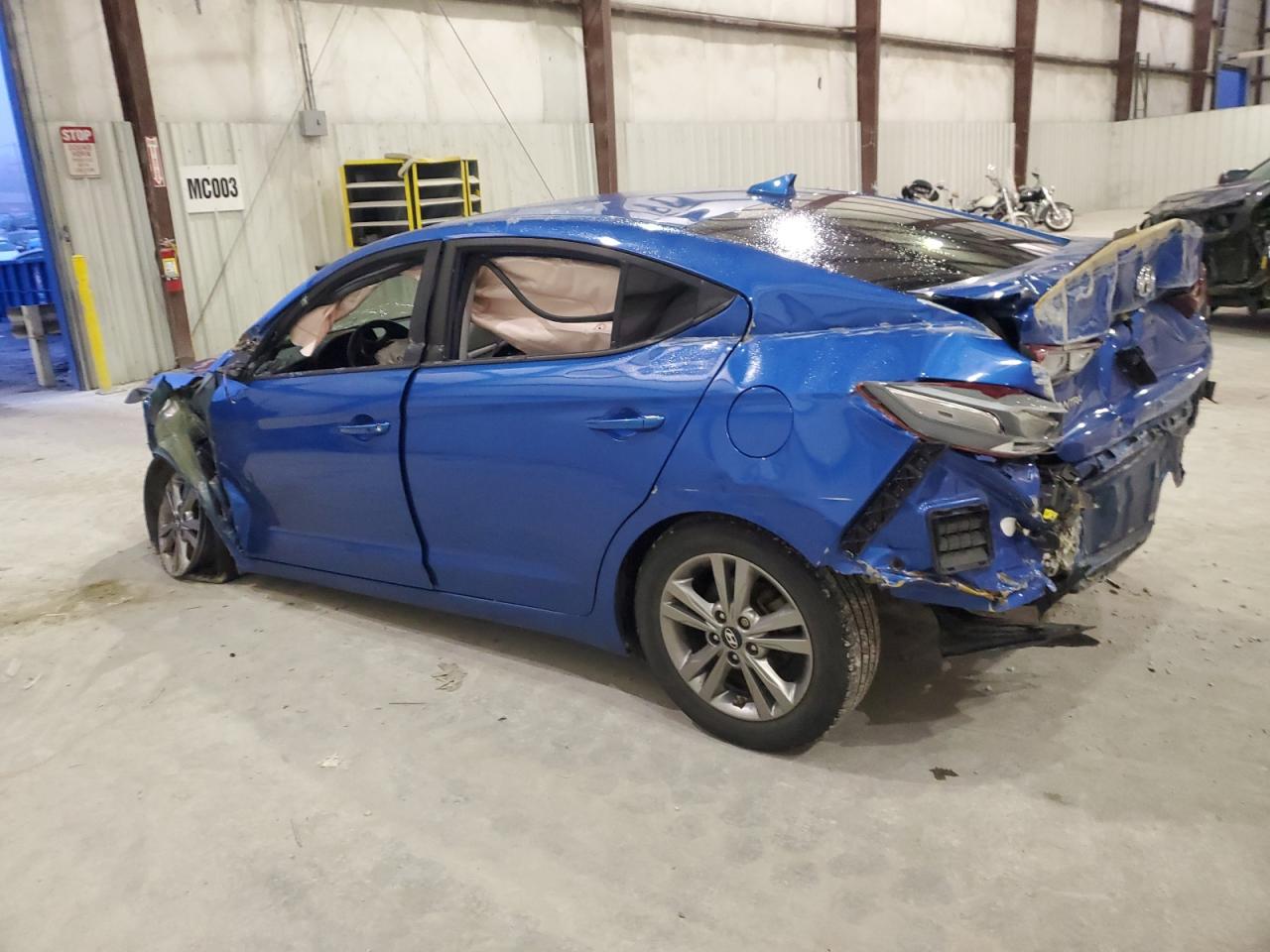 2018 Hyundai Elantra - Image 2