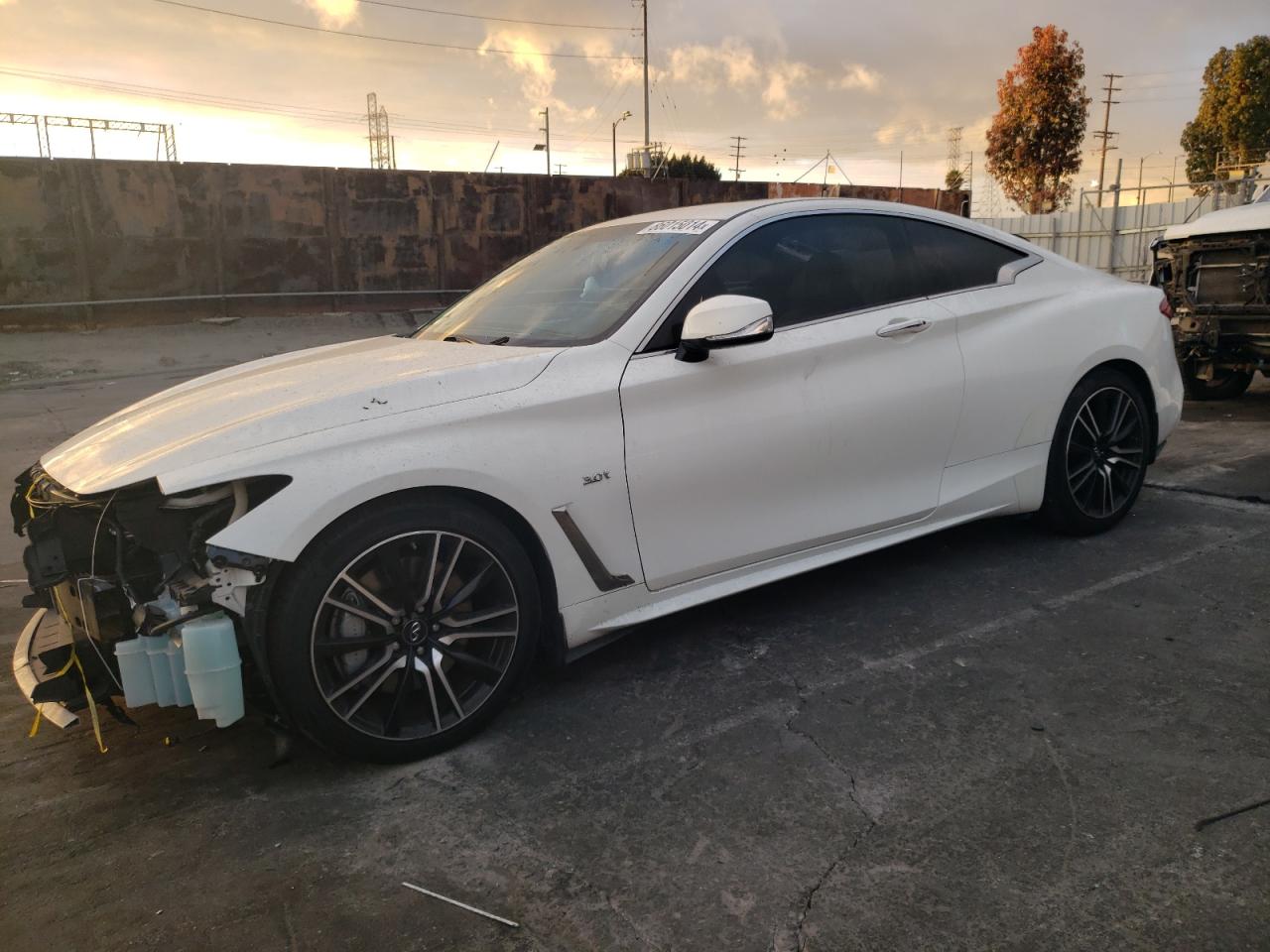 VIN JN1EV7EK7JM340883 2018 INFINITI Q60 no.1