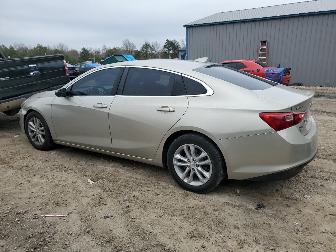 VIN 1G1ZE5ST4GF279675 2016 CHEVROLET MALIBU no.2