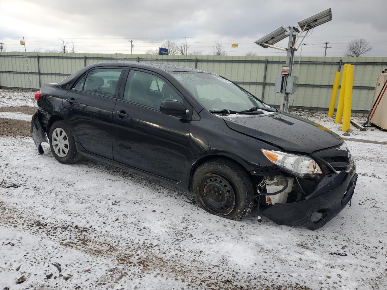 VIN 2T1BU4EE8DC099669 2013 TOYOTA COROLLA no.4