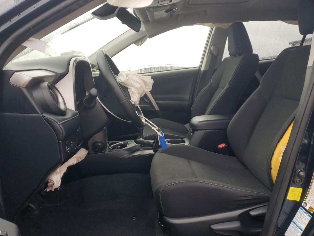 2018 Toyota RAV 4 - Image 7