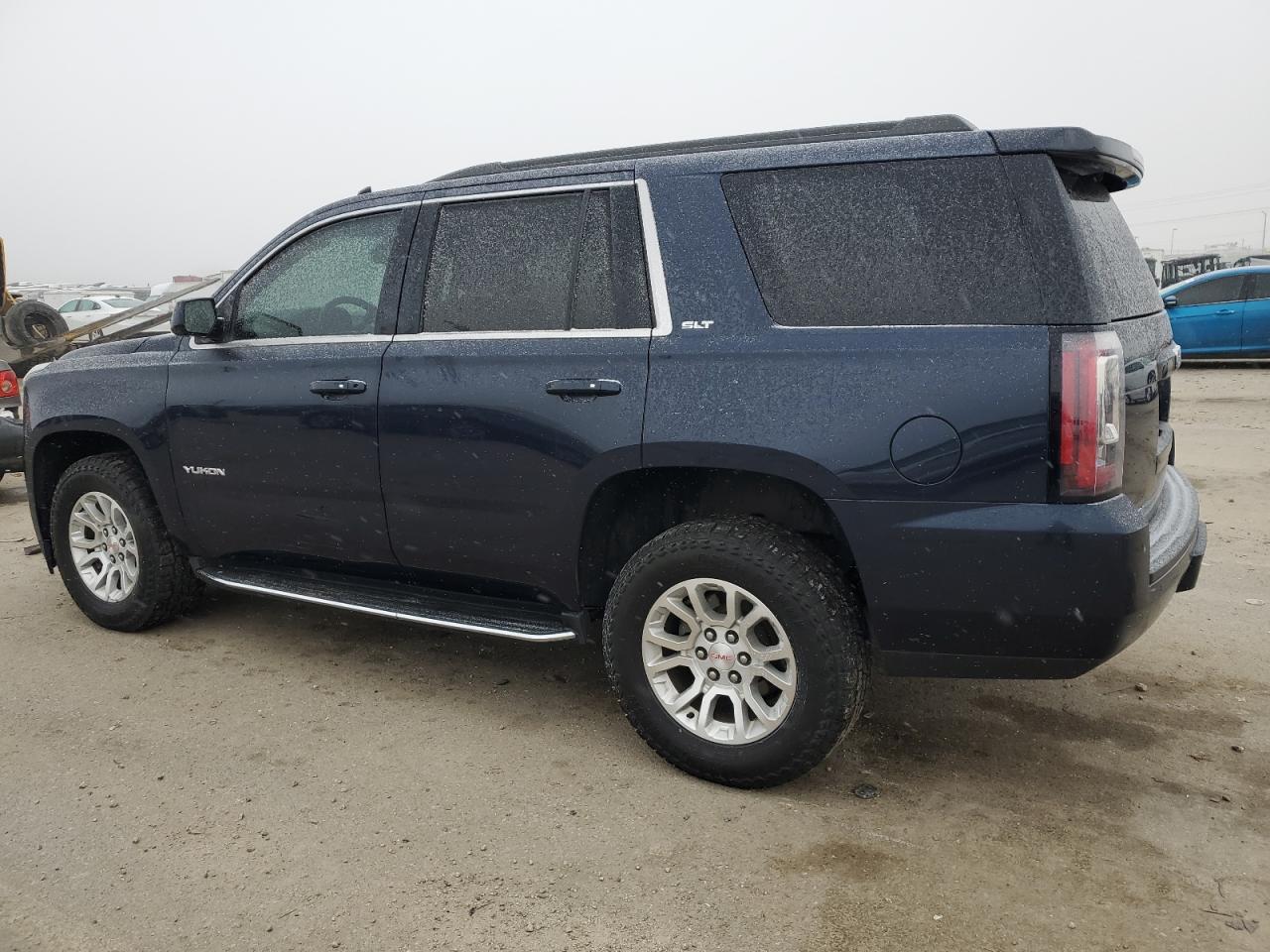 VIN 1GKS2BKC6HR388921 2017 GMC YUKON no.2