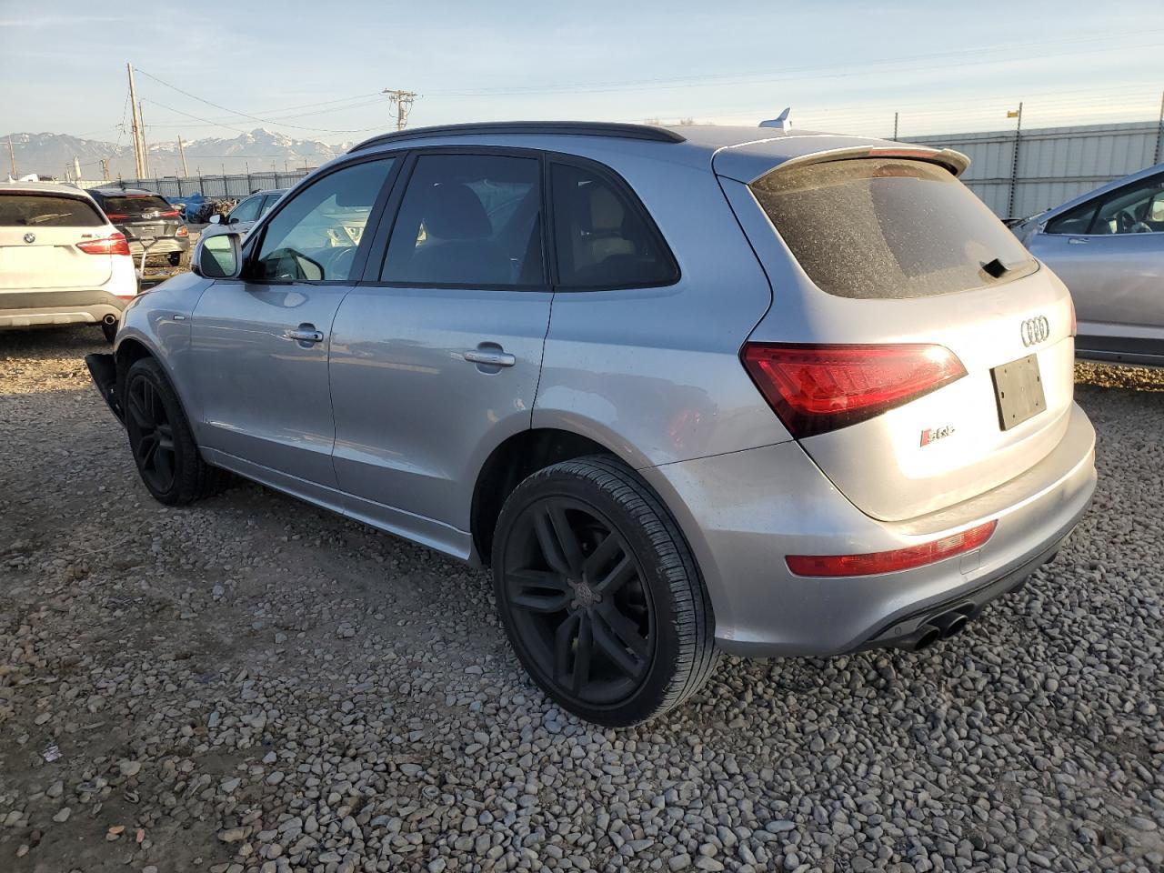 VIN WA1CCAFP5GA120888 2016 AUDI SQ5 no.2