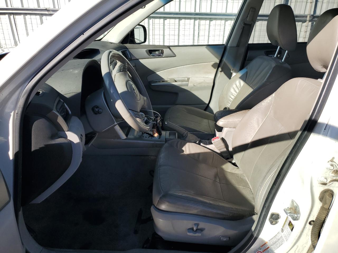 2009 Subaru Forester - Image 7