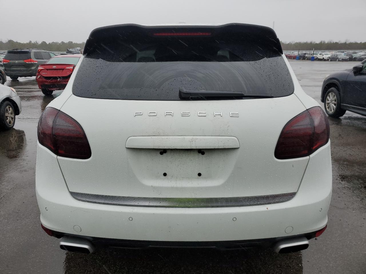 VIN WP1AA2A22DLA02381 2013 PORSCHE CAYENNE no.6