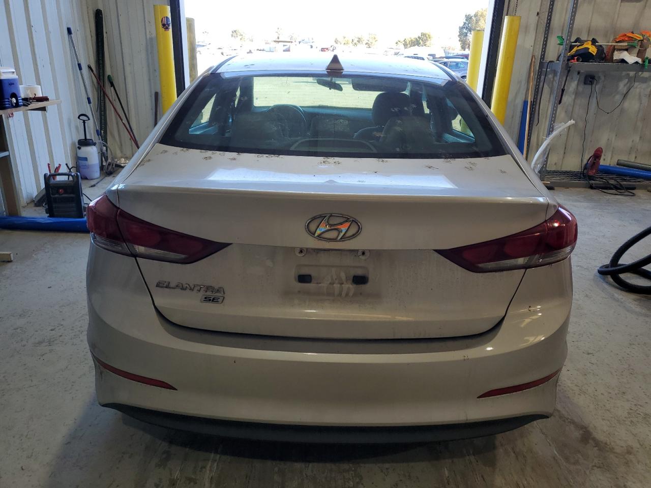 VIN 5NPD74LFXHH153522 2017 HYUNDAI ELANTRA no.6