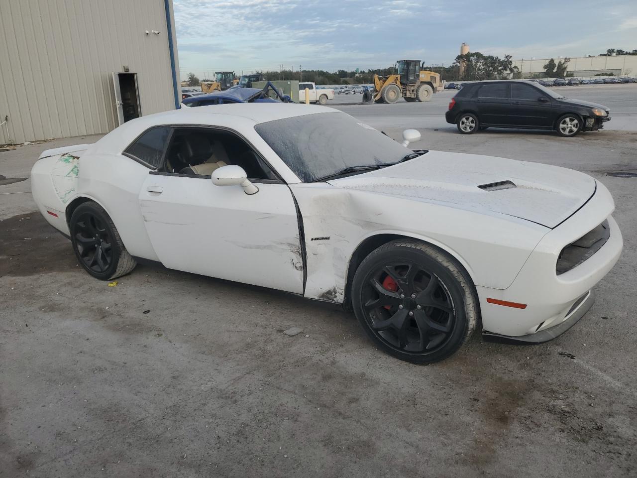 2015 Dodge Challenger - Image 4