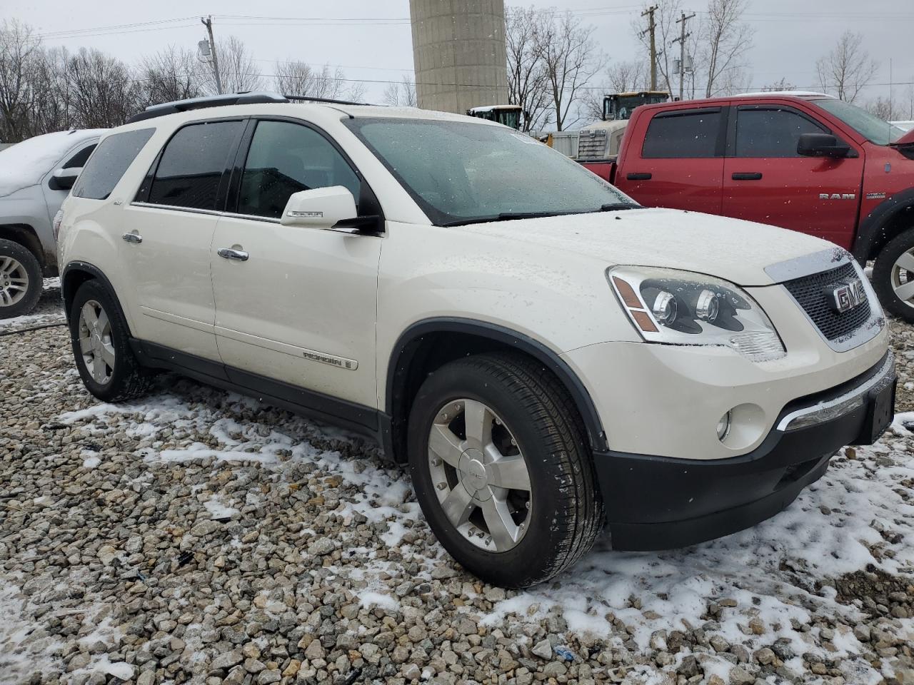 2008 GMC Acadia - Image 4