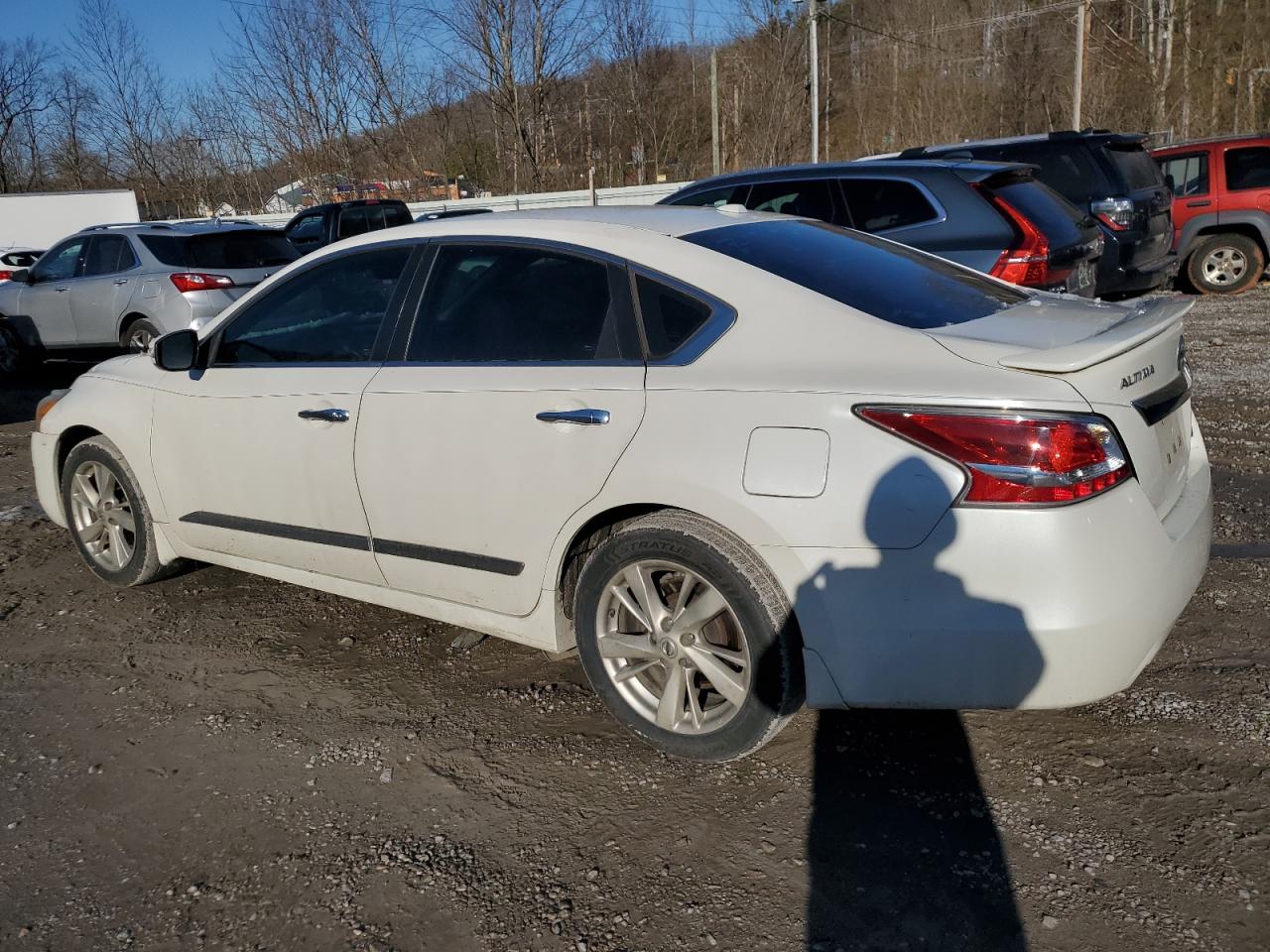 2014 Nissan Altima - Image 2