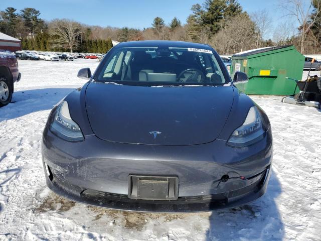  TESLA MODEL 3 2018 Серый