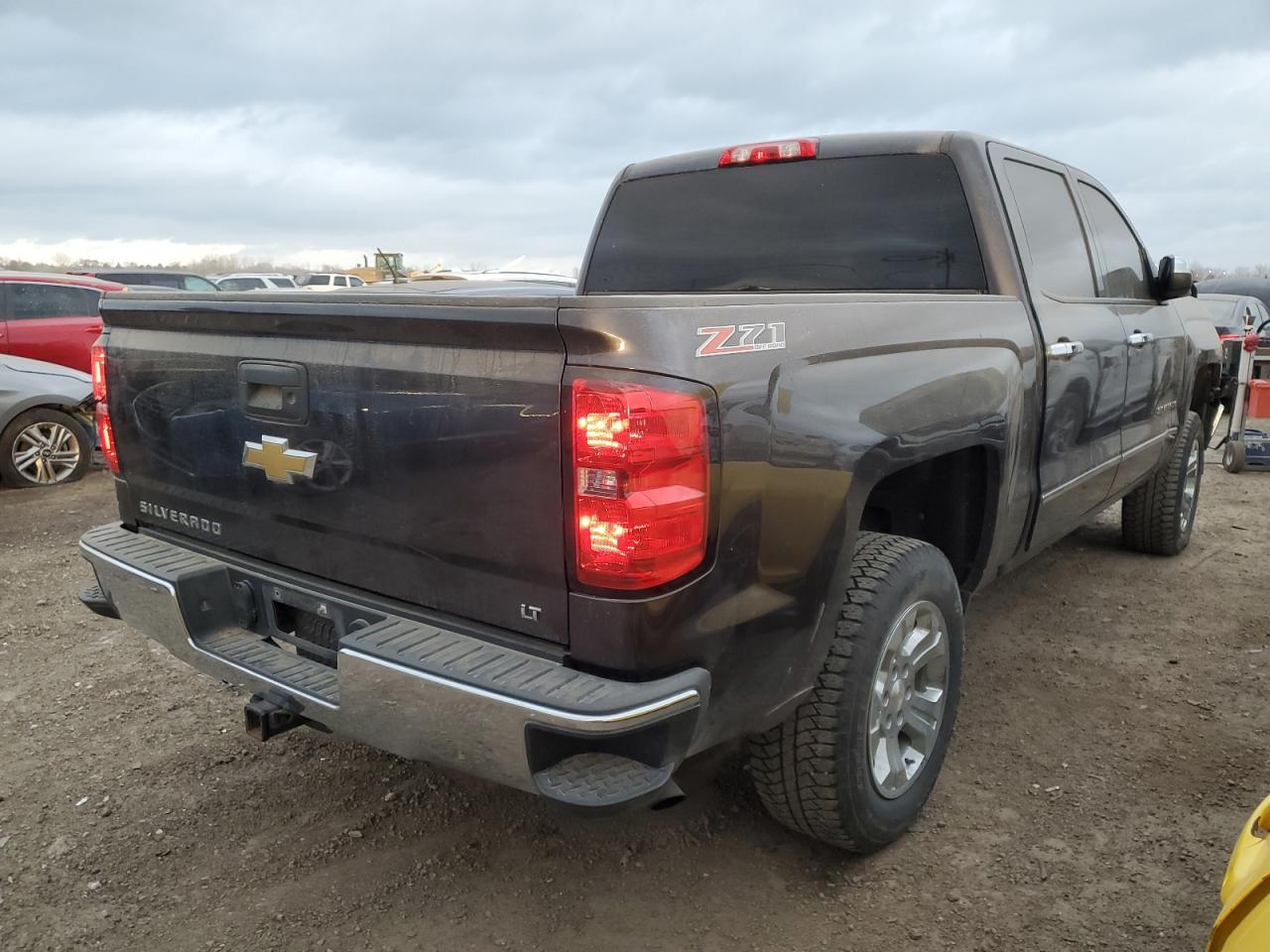 2014 Chevrolet Silverado - Image 3