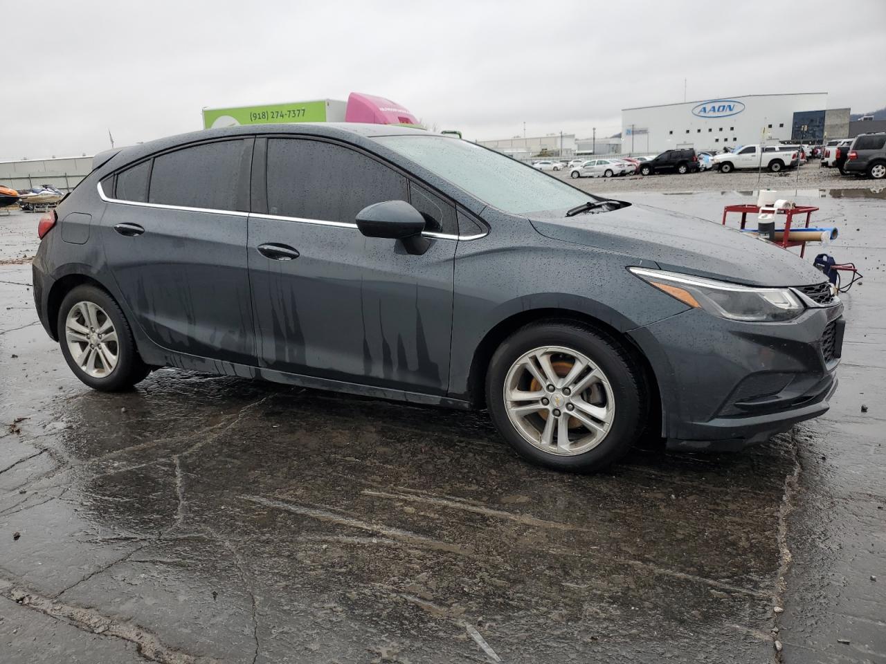 2017 Chevrolet Cruze - Image 4