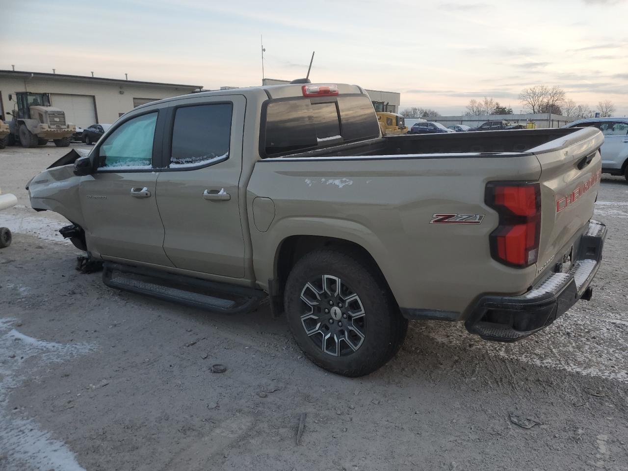 VIN 1GCPTDEK8P1124254 2023 CHEVROLET COLORADO no.2