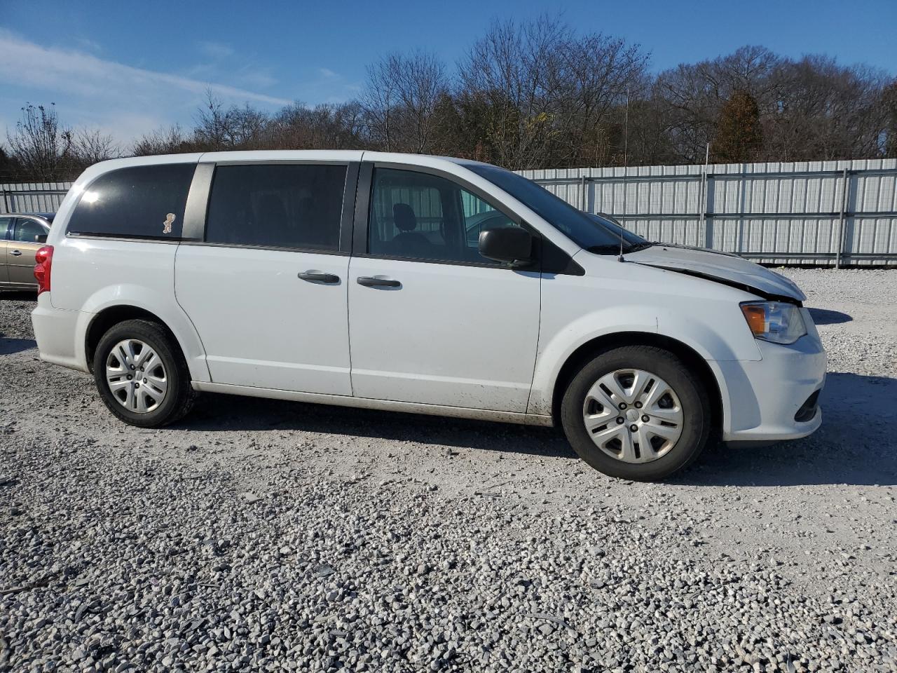 VIN 2C4RDGBG3KR521799 2019 DODGE CARAVAN no.4