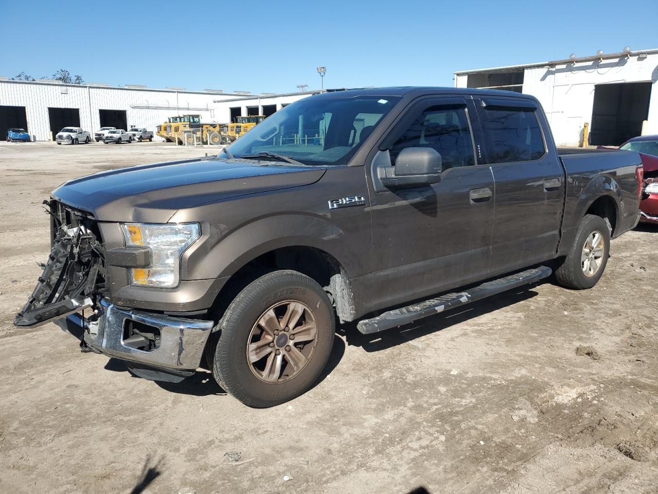 VIN 1FTEW1C82GFC88381 2016 FORD F-150 no.1