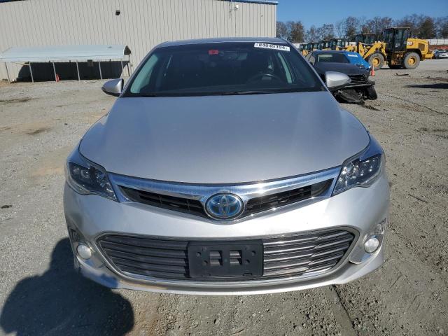 Sedans TOYOTA AVALON 2013 Srebrny