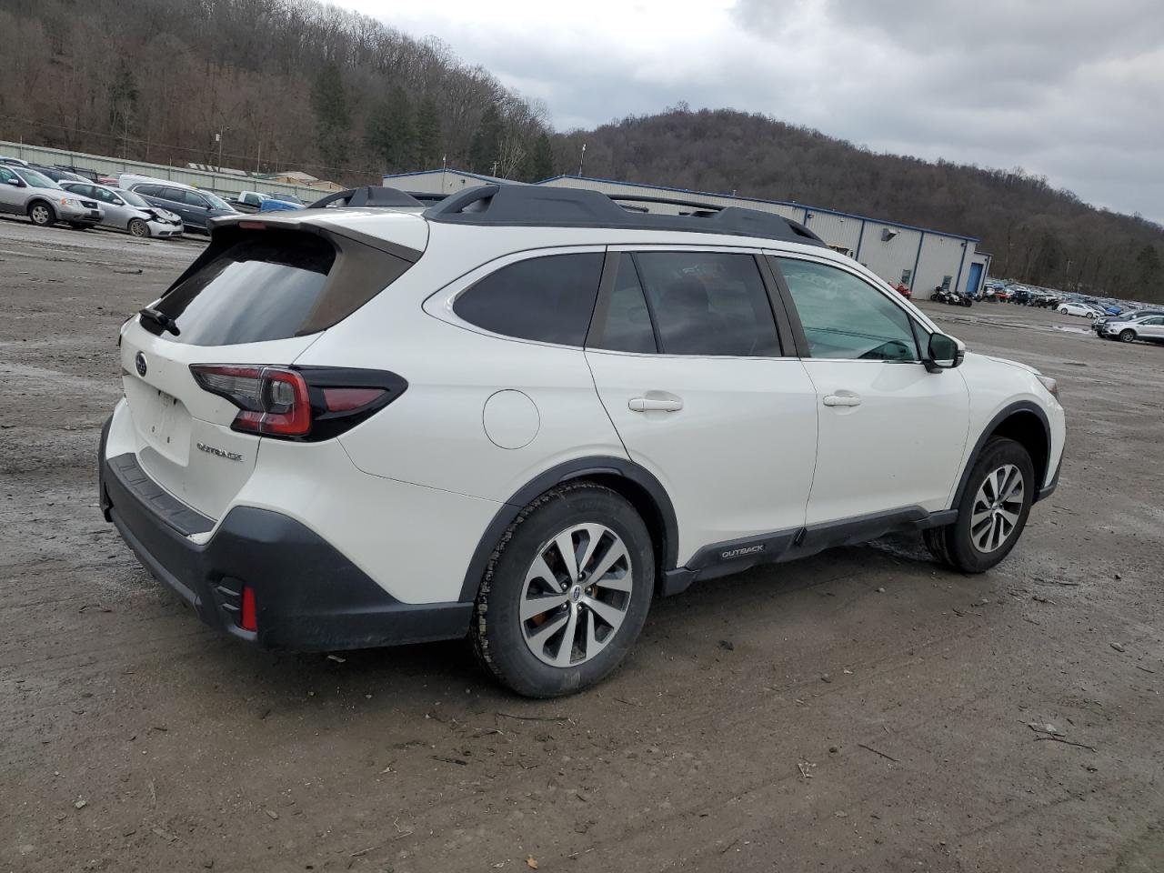 2020 Subaru Outback - Image 3