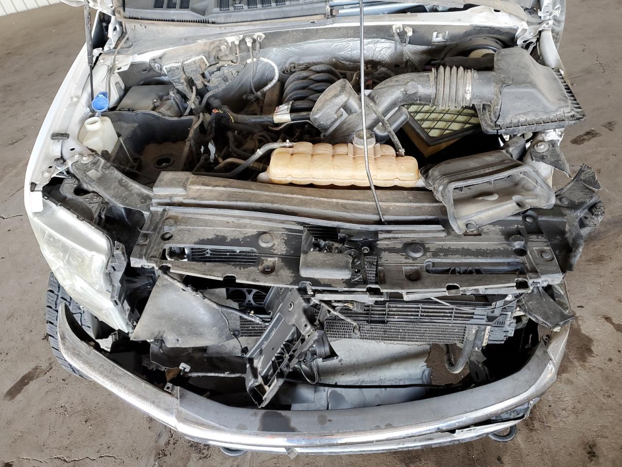 2016 Ford F-150 - Image 11