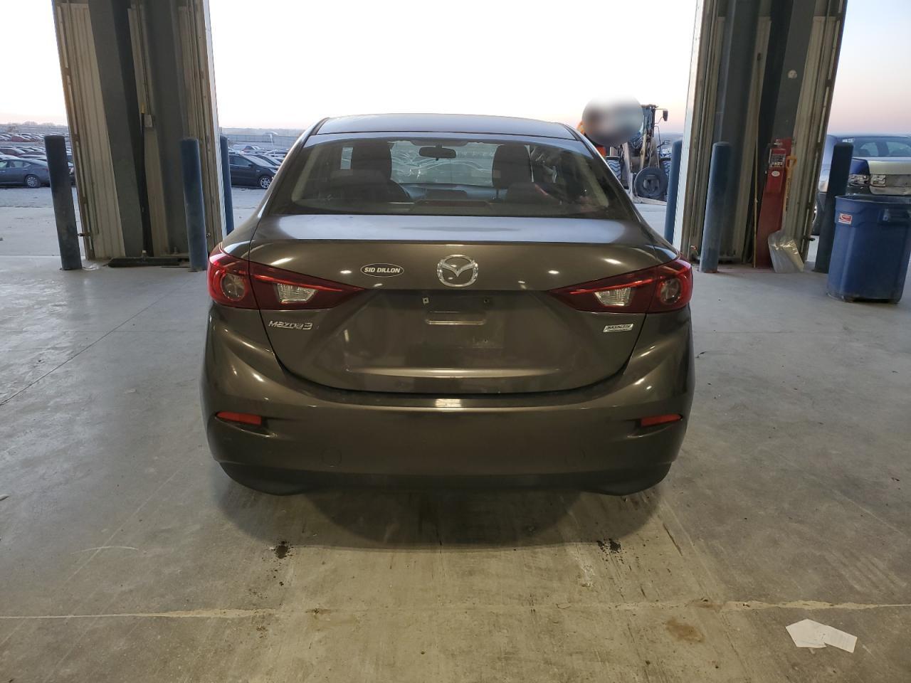 2015 Mazda 3 - Image 6