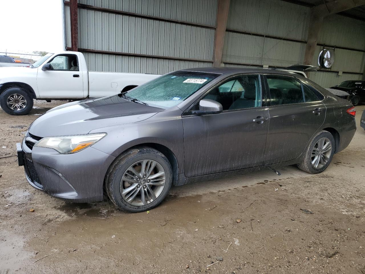 2016 TOYOTA CAMRY