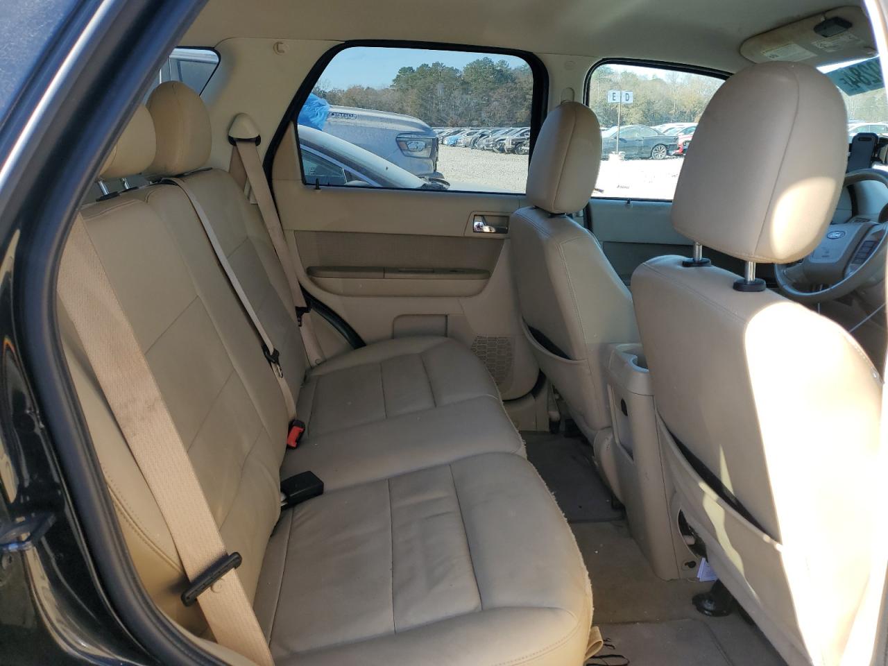 2012 Ford Escape - Image 11