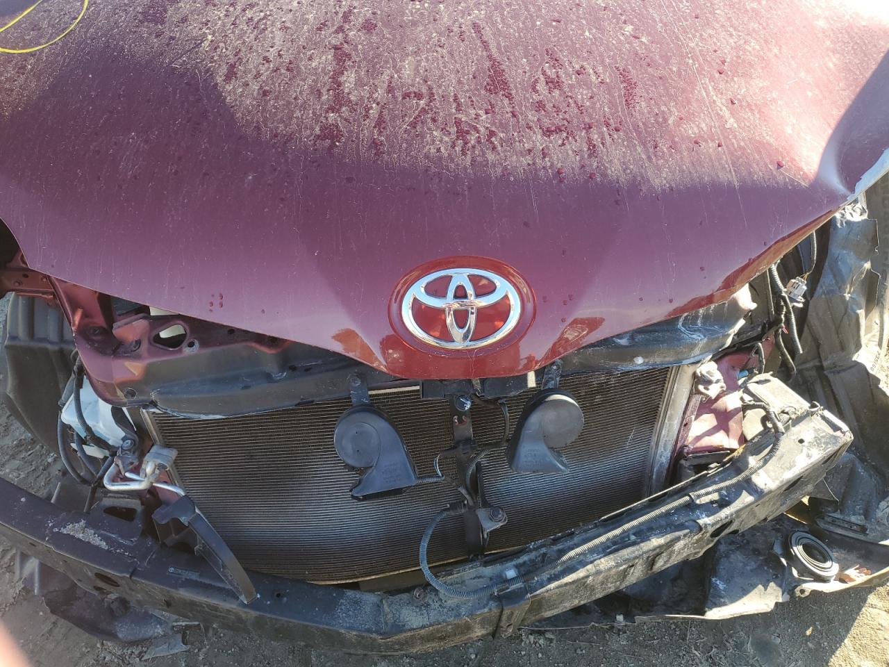 2015 Toyota Sienna - Image 12