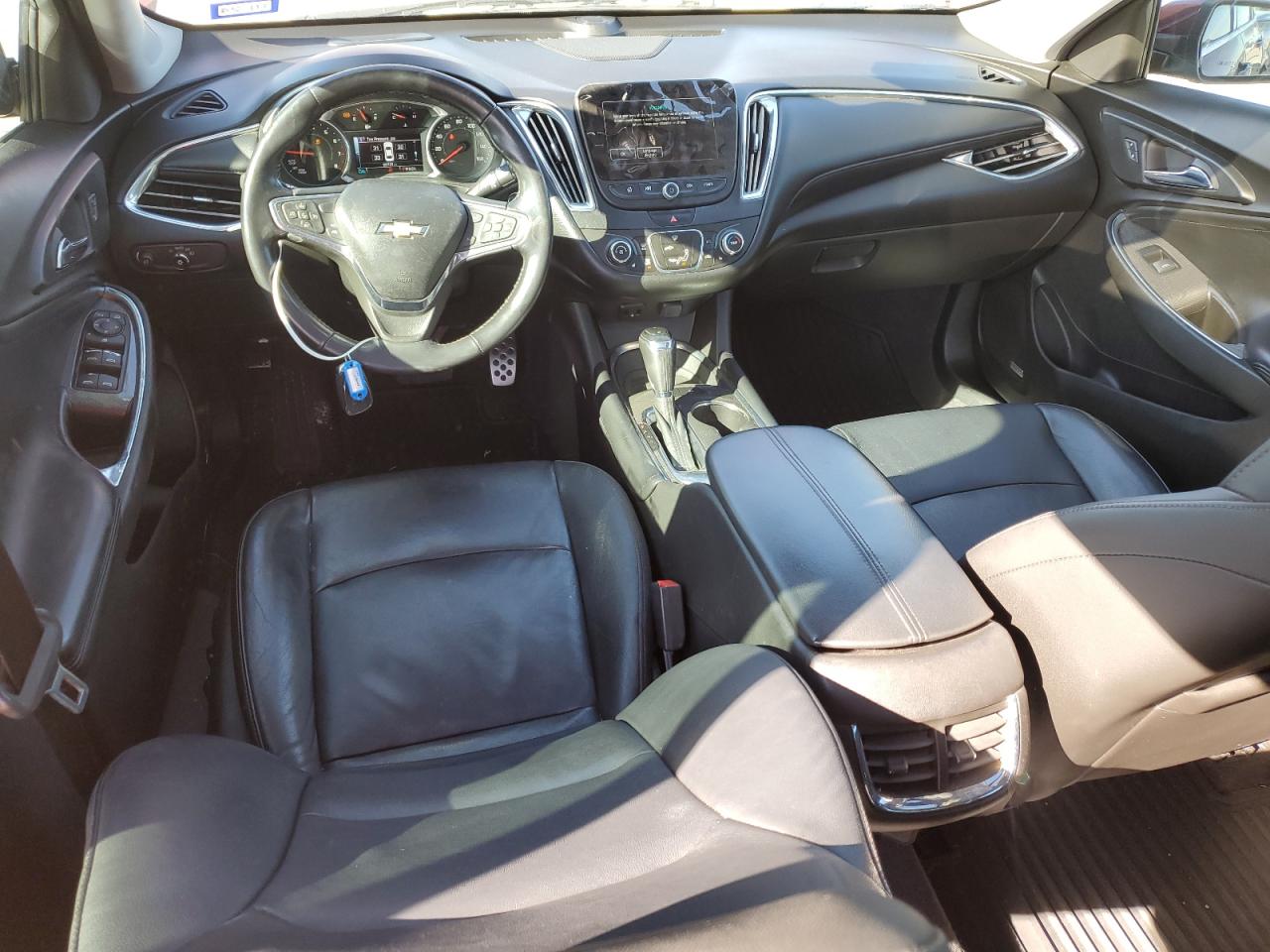 2017 Chevrolet Malibu - Image 8