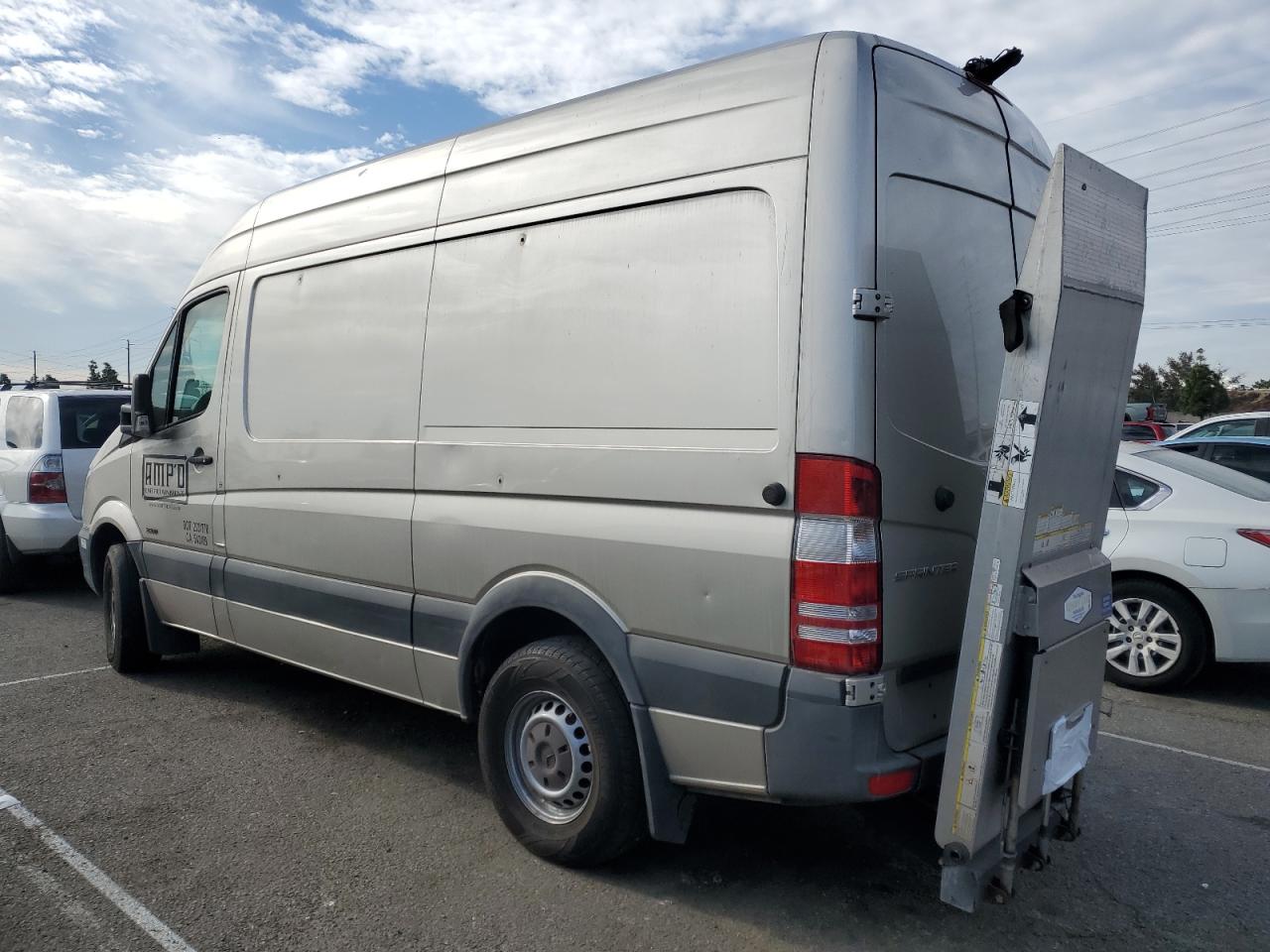 VIN WD3PE7CC1E5928306 2014 MERCEDES-BENZ SPRINTER no.2